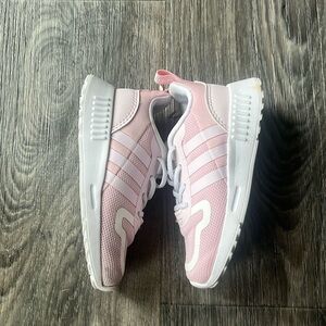 Toddler shoes size 8 adidas